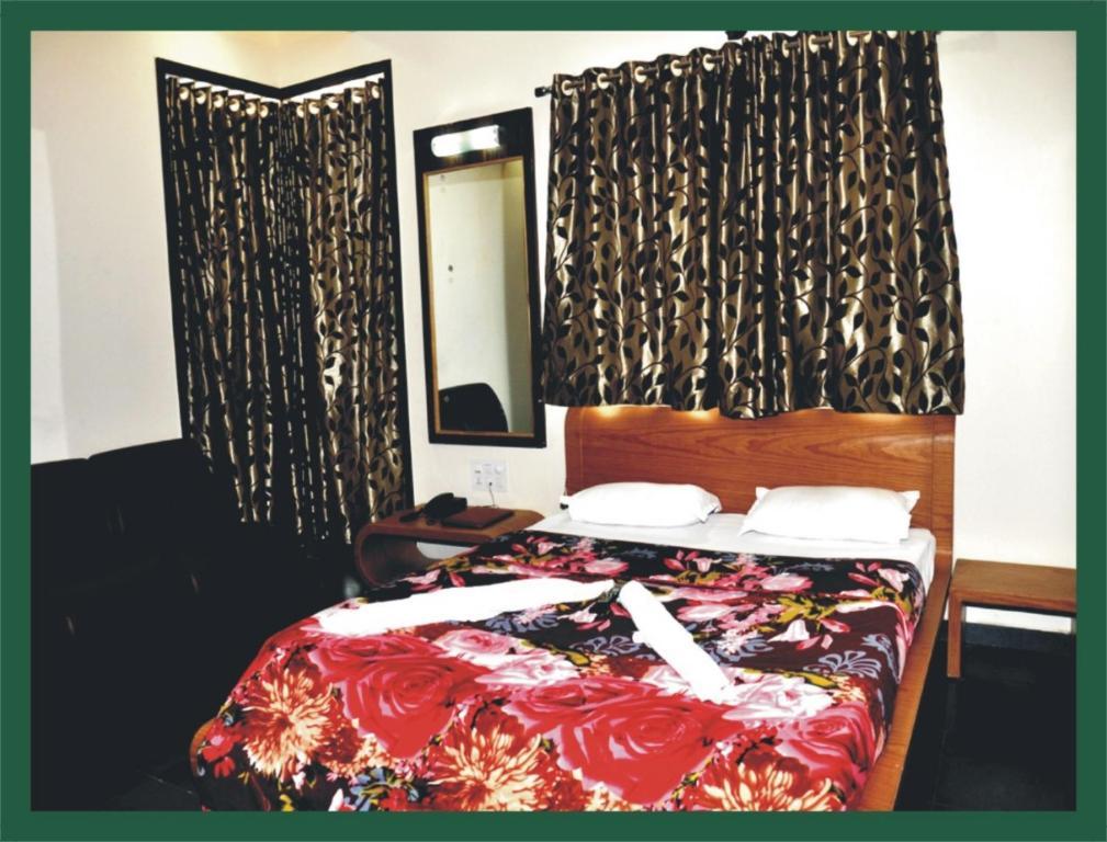 Hotel Shradha Saburi Palace Shirdi Pokój zdjęcie